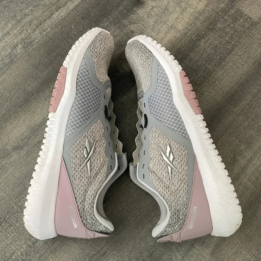 Reebok flexagon force gray tennis shoes 9